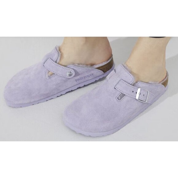 BIRKENSTOCK Boston Shearling Slip On Clog Shoes in Purple Fog Pastel - Size US 9